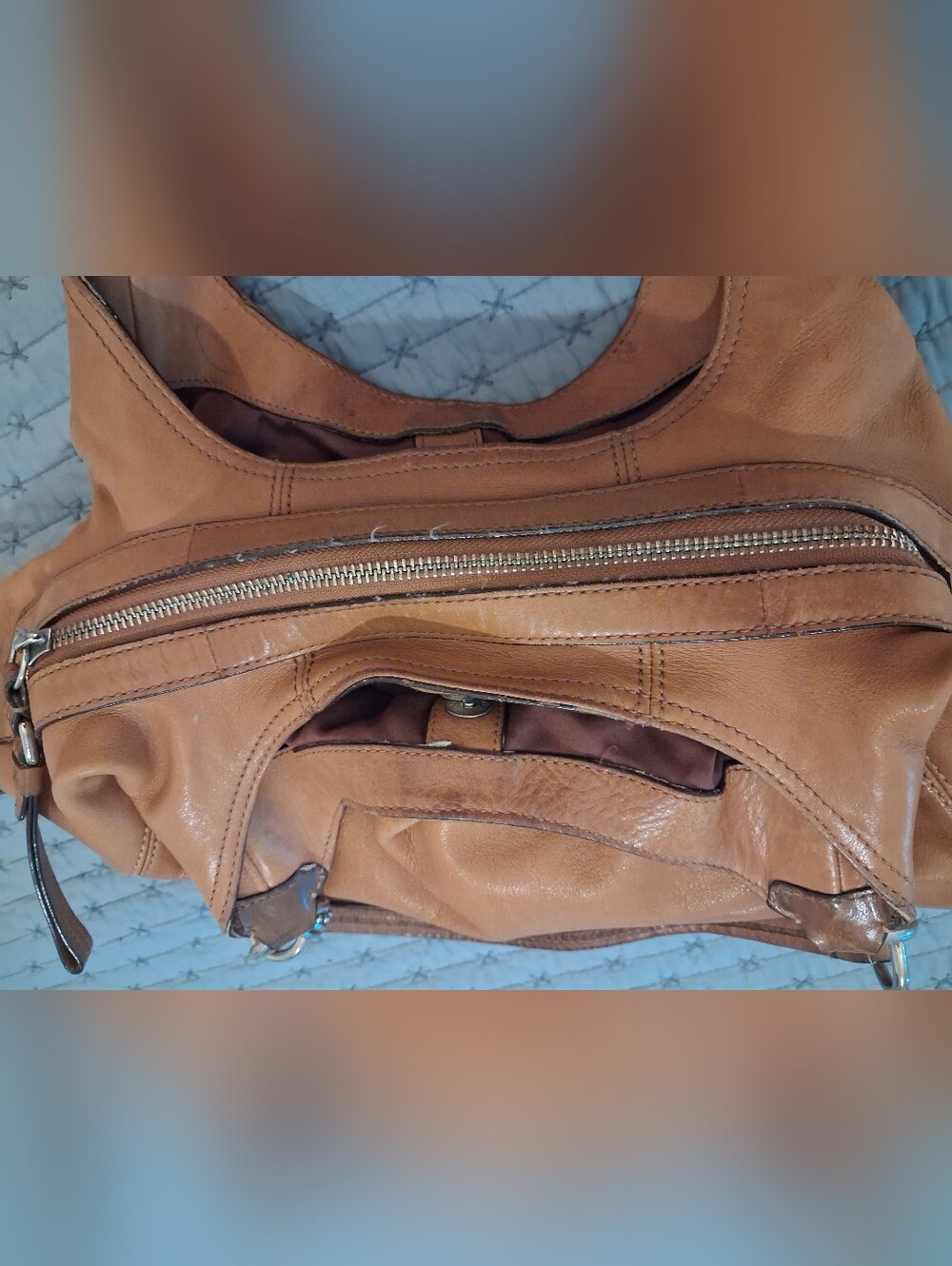 Coach Tan Leather Shoulder Bag - Classic Women's Hobo Silver Hardware - Picture 4 of 16